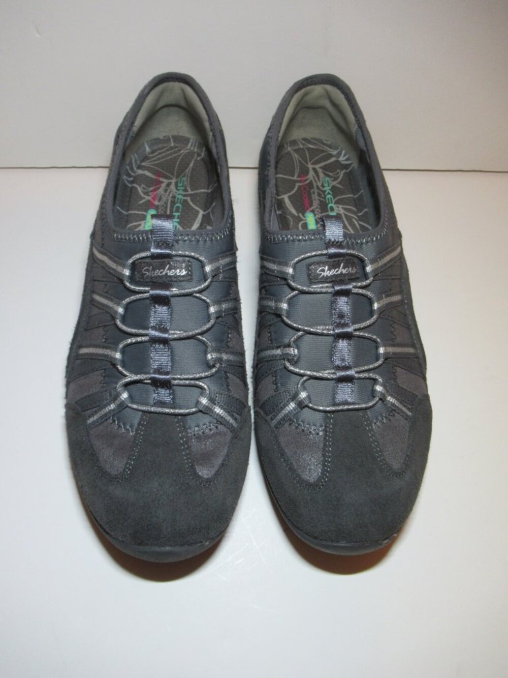 New Skechers Unity Beaming Womens 9.5 Gray Suede/Leather Slip On Sneakers 23151